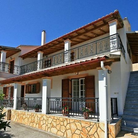 Lemonia Apartment Afión المظهر الخارجي الصورة